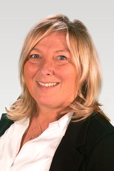 Claudia Doujak, Rayonex-Ansprechparterin Deutschland-Nordwest